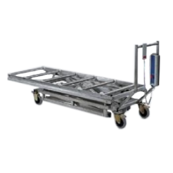 Тележка с электроподъемником для загрузки трупов в камеры