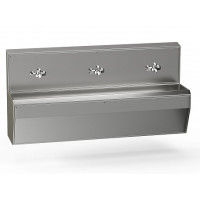 Мойка хирургическая трехместная с локтевым краном, смесителем